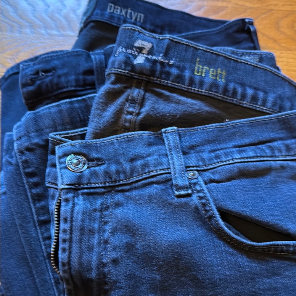 2 pairs of 7 For All Mankind Slim Blue Jeans Classic Style
